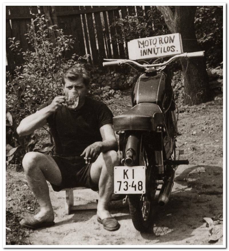"Motoron inni tilos!"